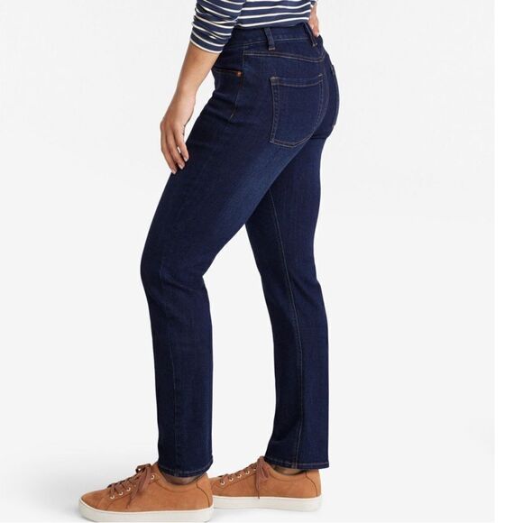 L.L. Bean Women’s Bean Flex Straight Leg Favorite Fit Denim Jeans, Size 10 - Picture 1 of 13